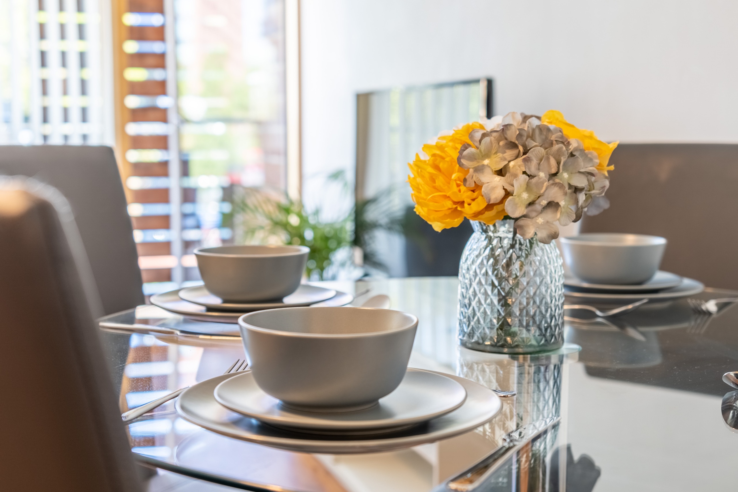 DSC03602-HDR 2 Bedroom Apartment | Northampton | Shortstay MK